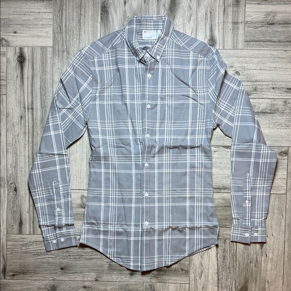 ASOS Men's Gray Plaid Button-Down Shirt